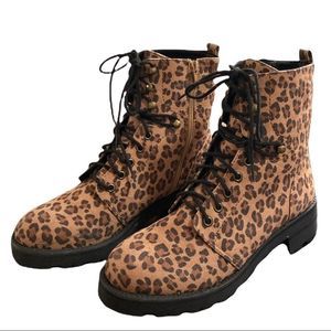 Mia leopard print women combat boot faux suede size 8.5